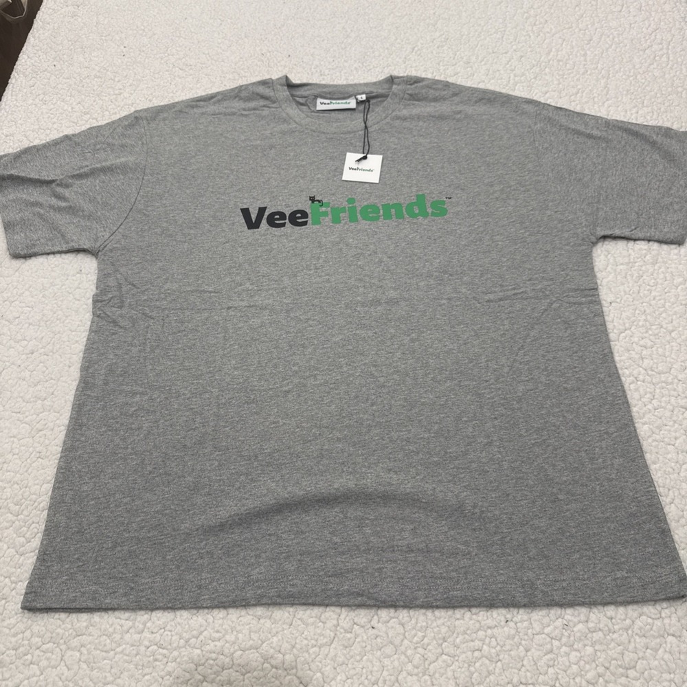 VeeFriends Classic T shirt  grey men's Large  rare limited release rare